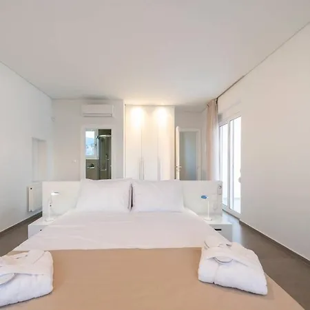 Melia With Heated Pool コス・タウン