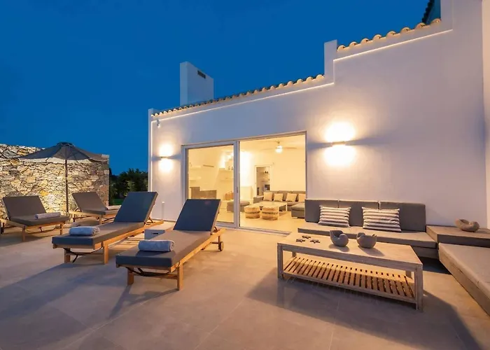 Melia With Heated Pool فيلة *