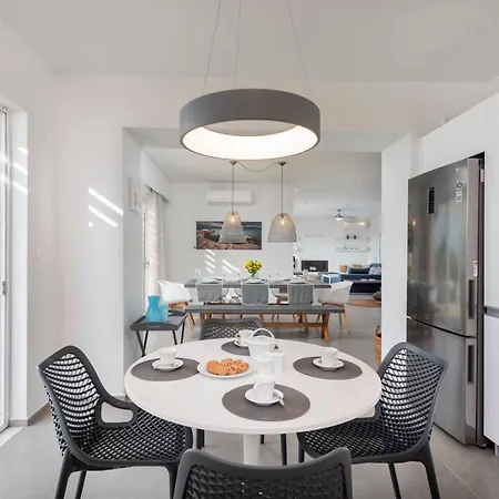 Вілла Melia With Heated Pool Кос