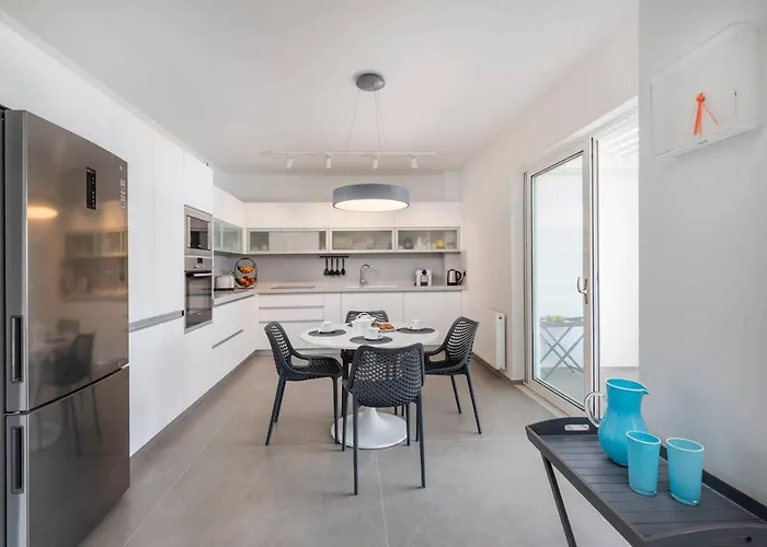 Melia With Heated Pool *