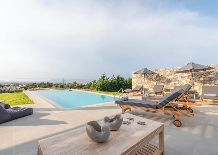 Melia With Heated Pool * Cós